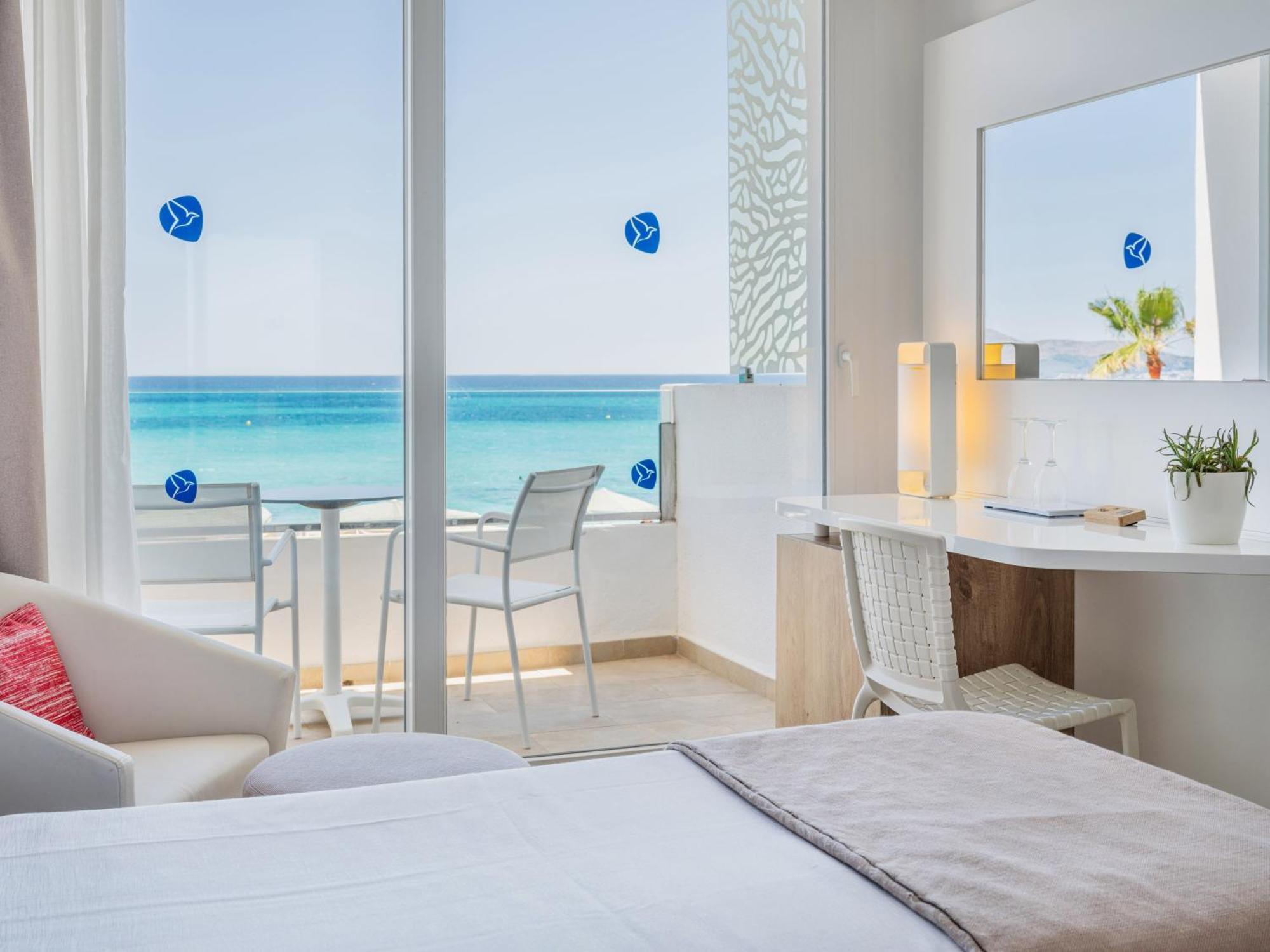 Twin Room Sea View